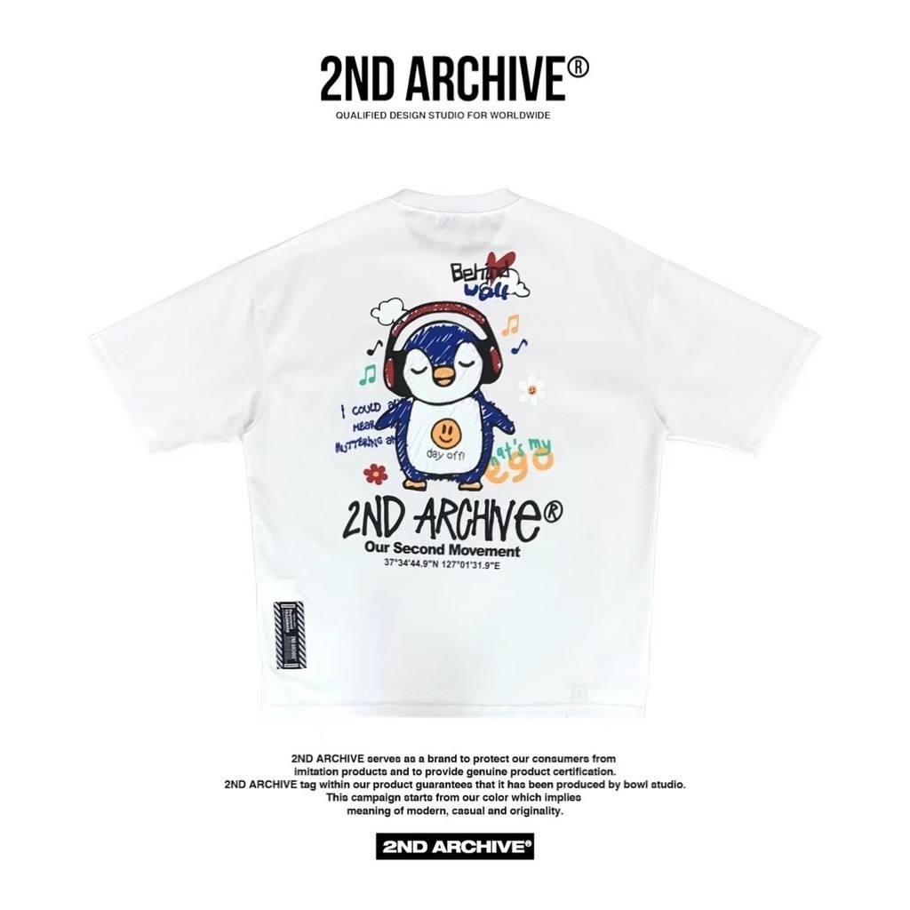 ((คลังสินค้าพร้อมสไตล์ใหม่) 2nd ARCHIVE Penguin พิมพ์แขนสั้นผ้าฝ้ายแท้ผู้ชายผู้หญิง All-Match Street