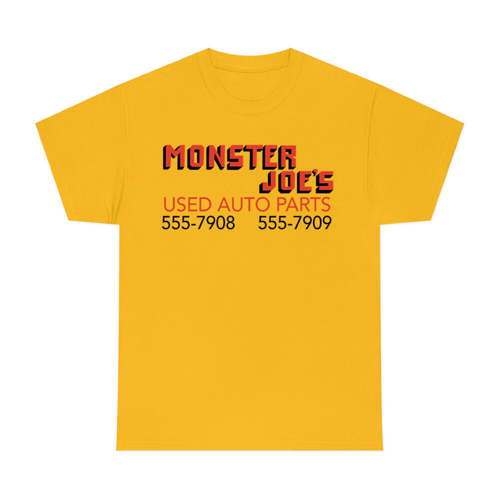 Monster JoeS Used Auto Parts เสื้อยืดผู้ชายสีเหลือง
