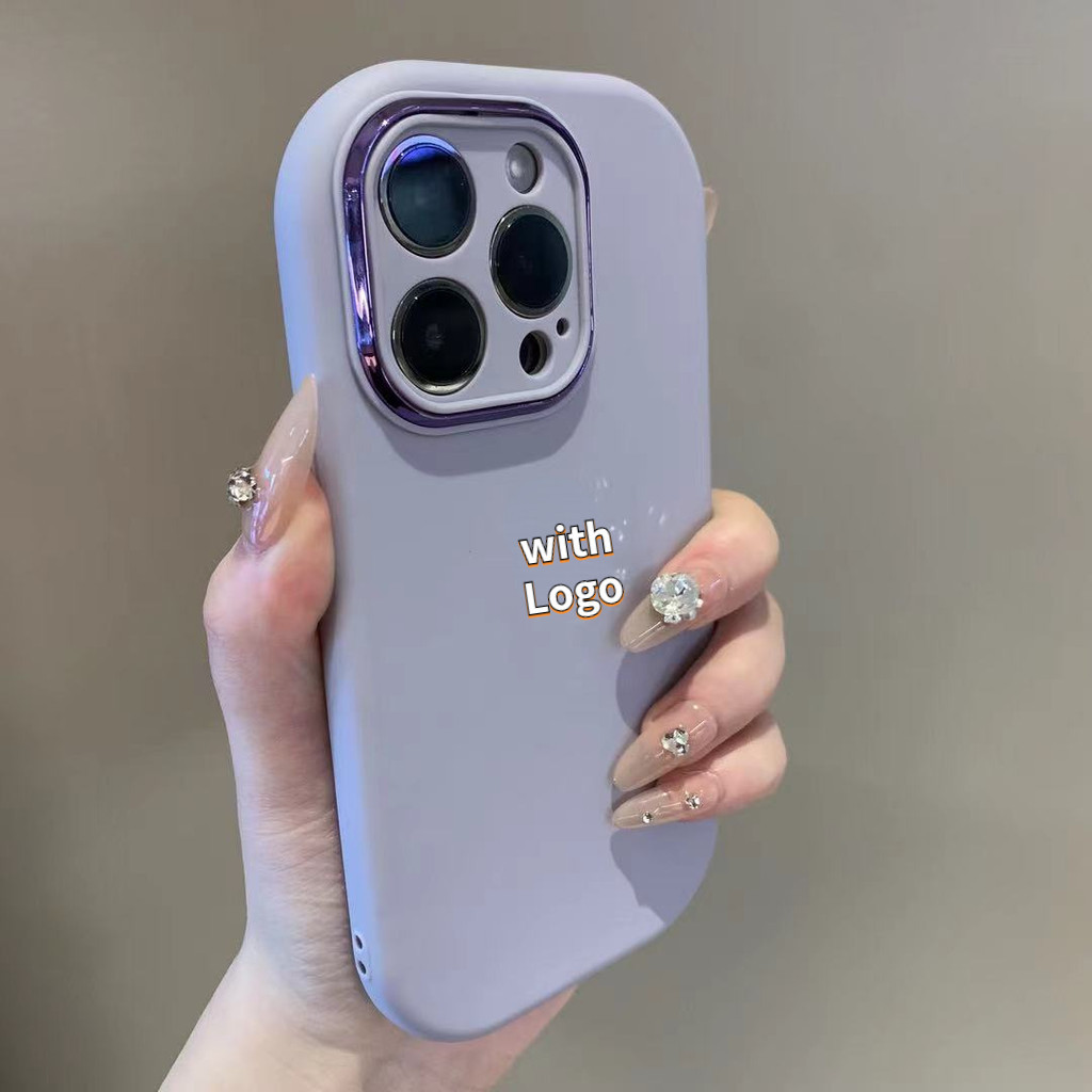 【 พร ้ อมโลโก ้ 】 เคสโทรศัพท ์ ขอบวงรีซิลิโคนเคลือบด ้ านหรูหราสําหรับ iPhone 15 Pro MAX 14 13 12 11 Pro MAX X XR XS MAX ปลอกพร ้ อมเลนส ์ กล ้ องโลหะป ้ องกันอย ่ างเต ็ มที ่ กันกระแทกปกหลังนุ ่ ม