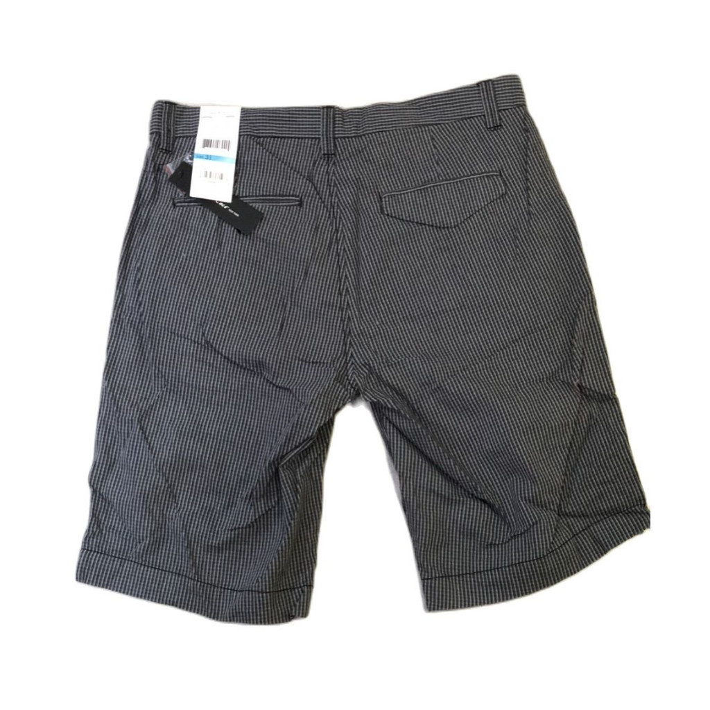 กางเกงขาสั้นสําหรับผู้ชาย Kenneth Cole Size 31 (Usa)