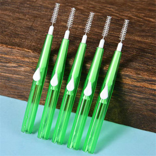 แปรงทําความสะอาดซอกฟันแบบผลักดึงแบบพกพาทําความสะอาดอย่างล้ํา…