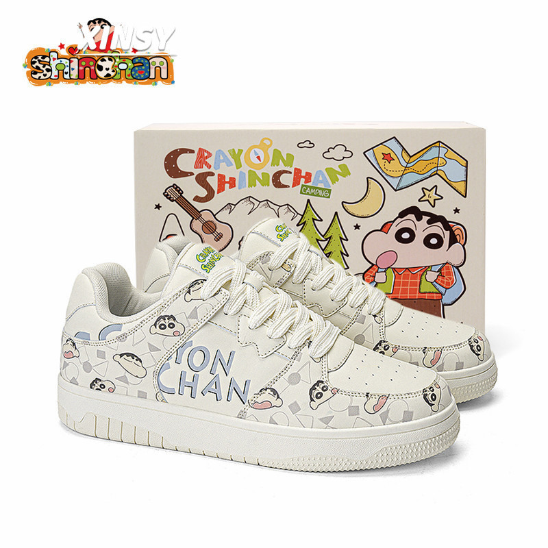 Crayon Shin-Chan อะนิเมะรองเท้าผู้หญิงรองเท้าสีขาวกราฟฟิตีการ์ตูนรุ่นใหม่ฤดูใบไม้ร่วงรองเท้าผ้าใบลำลองมูลค่าสูงสไตล์โรงเรียน