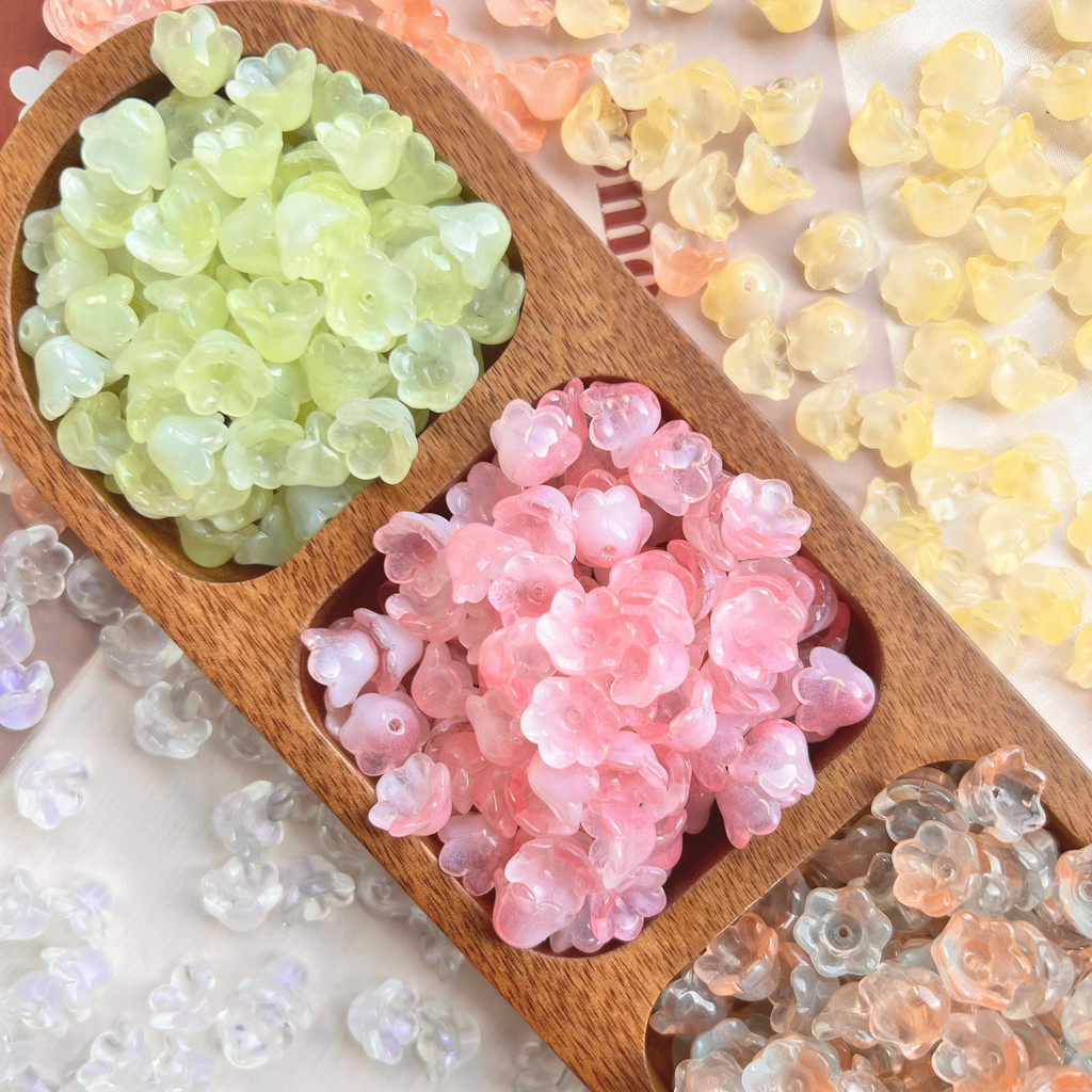 50ดอกลิลลี่แห่งหุบเขาลูกปัดแก้วสร้อยข้อมือสไตล์ใหม่แก้วลูกปัดหลวมแฮนด์เมดทําเองวัสดุ