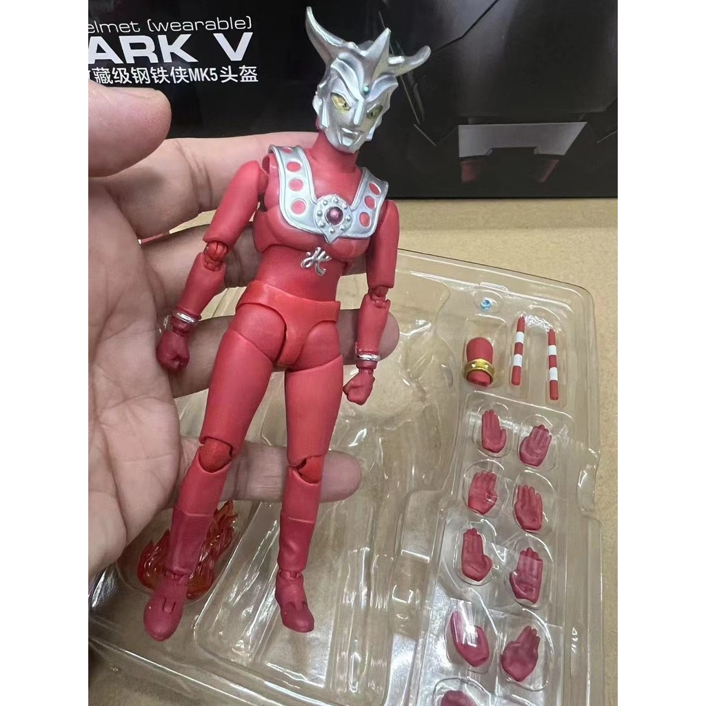 Leo Ultraman SHF ข้อต่อใหม่ที่เคลื่อนย้ายได้ Showa Otter Six Brothers Leo รุ่นแจ็ครุ่นแรก