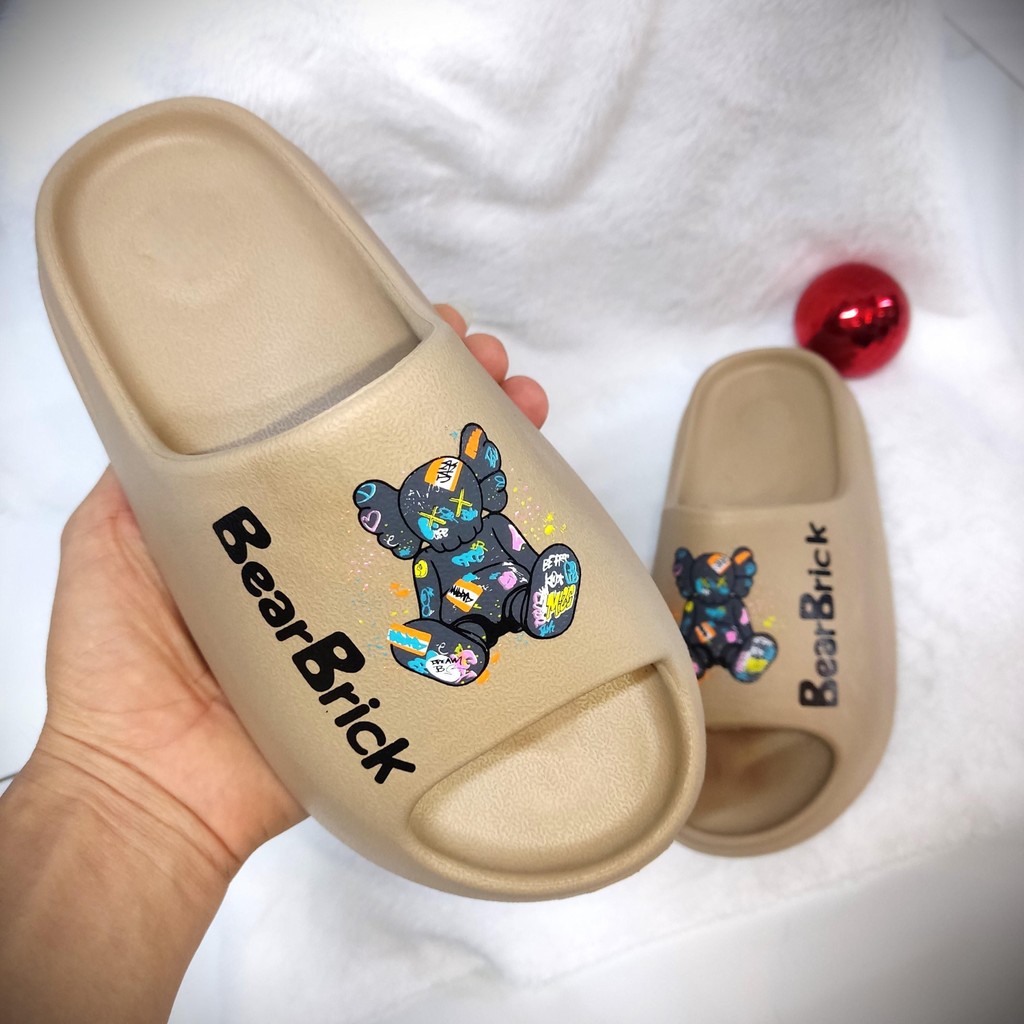 Bear Brick Girl Street รองเท้าแตะขนมปัง, รองเท้าแตะนักเรียน, รองเท้าแตะแฟชั่นสําหรับบุรุษและสตรี - ก