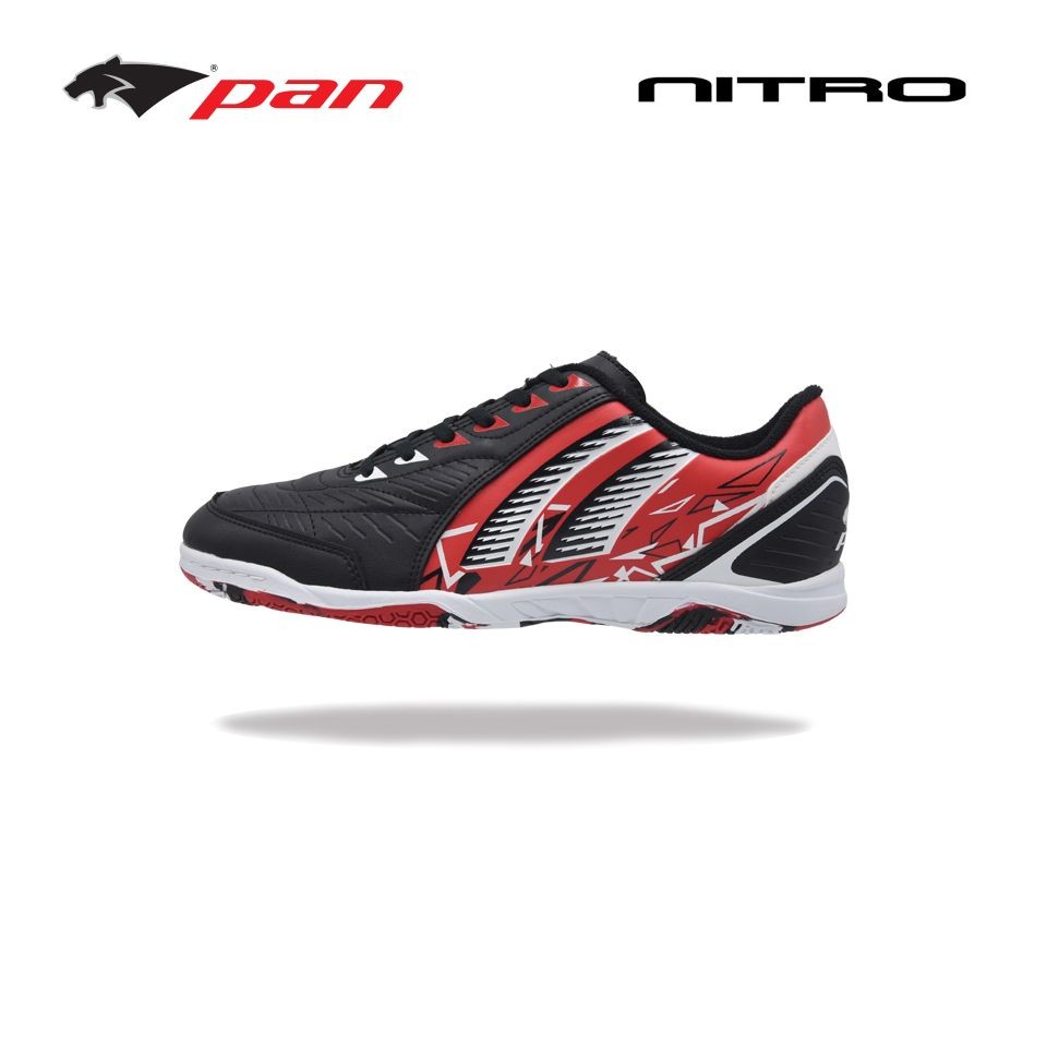 ร้านค้าอย่างเป็นทางการของ PAN - PAN FUTSAL NITRO AR (สีดํา/แดง)