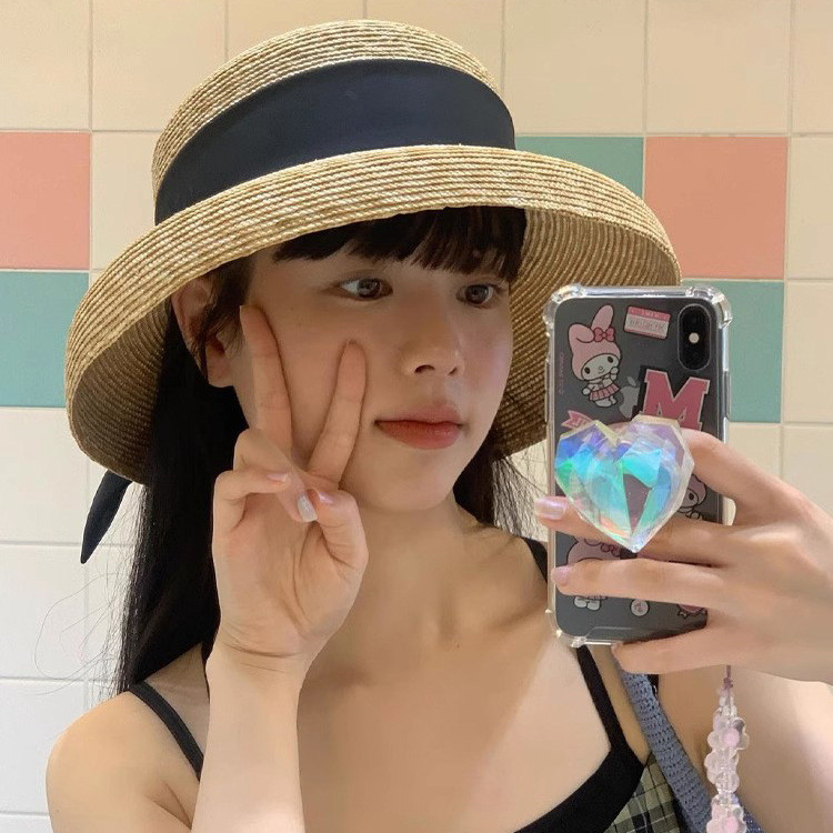 Hepburn สไตล์ Big Brim หมวกฟางหญิง Seaside Beach วันหยุดครีมกันแดดบังแดด Retro แฟชั่นฟางข้าวสาลีหมวกฟาง MZZ324