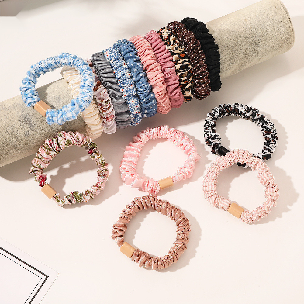 1บาท ยางมัดผม ที่คาดผมกำมะหยี่จีบเกาหลีสีพื้นฐานเชือกหัวบางผูกผมหางม้ายืดหยุ่นสูง