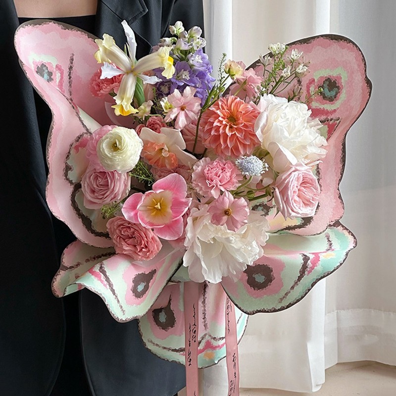 Ins Butterfly Flower Bouquet Wrapper Creative ดอกไม ้ บรรจุภัณฑ ์ กระดาษคราฟท ์ อุปกรณ ์ ของขวัญวันแ