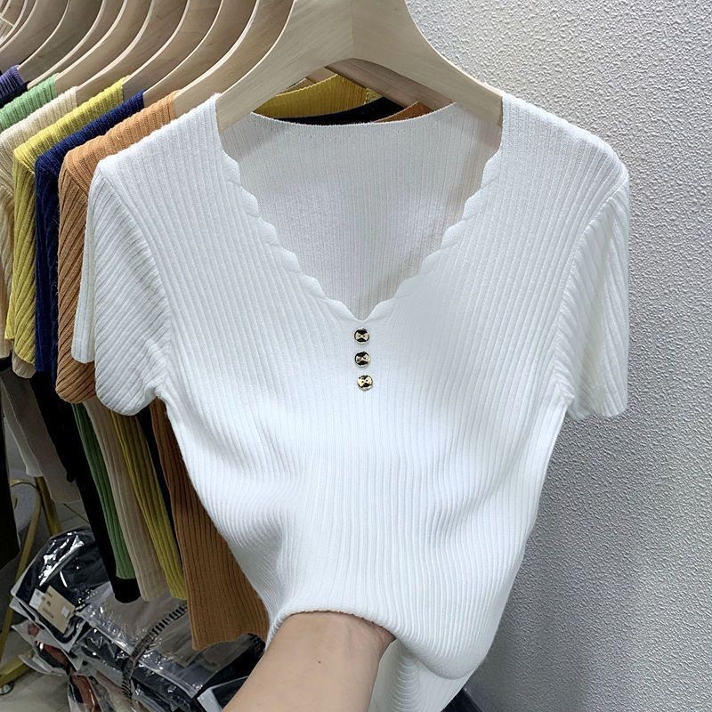 เสื้อยืดแขนสั้นผู้หญิงแบบใหม่ฤดูร้อนแฟชั่นเข้ารูปสั้นเสื้อสเวตเตอร์คอวีสีขาวด้านบน