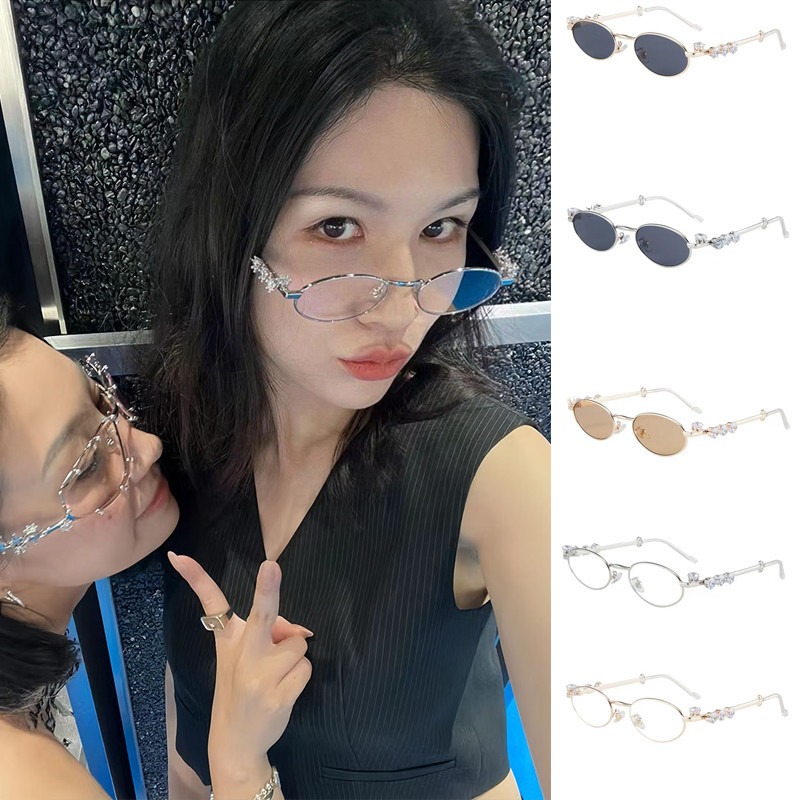 วินเทจเต็มคริสตัลป้องกันแสงสีฟ้าแว่นตาสําหรับผู้หญิงใหม่โลหะผสมรูปไข่ขนาดเล็ก พลอยเทียม เงาใสแว่นตากรอบแว่นกันแดด