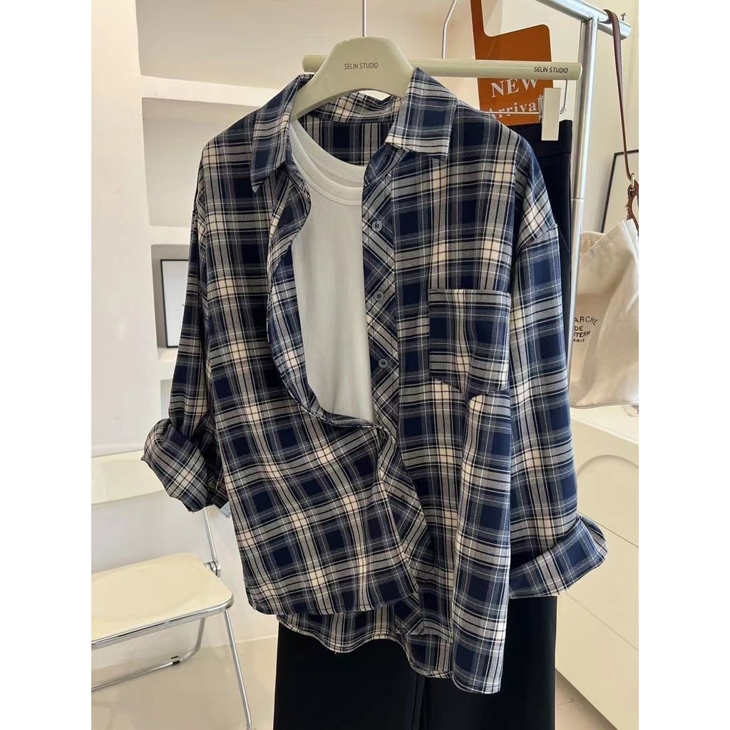 Dahong W270🔥เสื้อเชิ้ตแขนยาว เสื้อเชิ้ตลายสก๊อตแขนยาววินเทจผู้หญิง ทรงโอเวอร์ไซส์ ใส่หลวมๆ แฟชั่นฤดูร้อน สไตล์ฝรั่งเศส