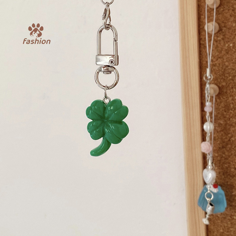 [แฟชั่น] ใหม่ Simple Four leaf Clover พวงกุญแจแฟชั่นสร้างสรรค์ประณีต Four-leaf Clover Lucky พวงกุญแจ KeyRing อุปกรณ์ของขวัญวันหยุด {TH}