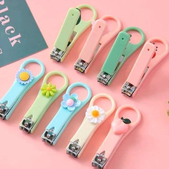 กรรไกรตัดเล็บสุด คละลายน่ารักๆ พร้อมส่งจากไทย