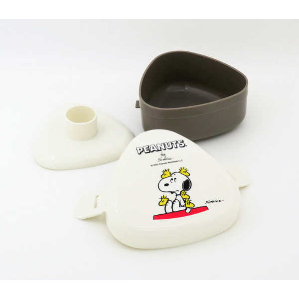 snoopy ของใช้ กล่องข้าว snoopy ผลิตในญี่ปุ่น OSK Snoopy kitty เด็กเด็กสามเหลี่ยมซูชิข้าวปั้นแม่พิมพ์