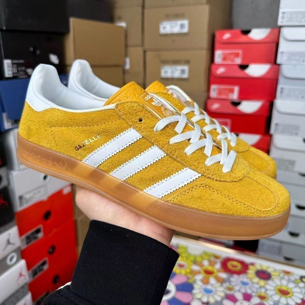 2024 ฤดูร้อนสไตล์ใหม่ Clover สีเหลือง Sampard การฝึกอบรมรองเท้า Retro All-Match Campus Low-Top กีฬารองเท้าผ้าใบ