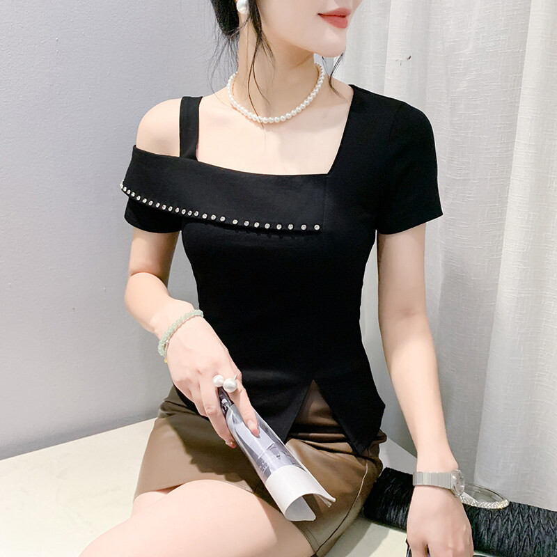 เหมียว ฤดูร้อนยุโรปออกแบบที่มีเพชรที่ไม่ซ้ํากันฝังผ้าฝ้ายเสื้อยืด,แขนสั้นแฟชั่นแนวทแยงโวลต์คอ,สีแดงด้านบน,ผ้าฝ้ายรูปแบบใหม่