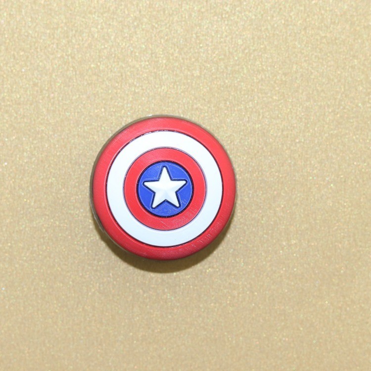 ใหม่ Crocs Jibbitz Charms /รองเท้าแตะ( คุณภาพสูง )/หัวเข็มขัดรองเท้า Mini Captain America