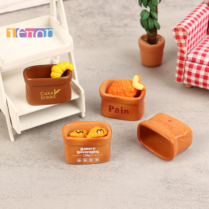 [Lemon] 1/12 Dollhouse Mini Bread Basket Dollhouse Kitchen Food Storage Baskets Model Dolls House Decor Accessories ใหม่