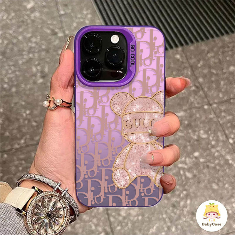 เคสไอโฟน11 สำหรับ iPhone 15 11 16 13 12 14 Pro Max 8 7 14 15 16 Plus XR X XS Max เทรนด์แบรนด์แฟชั่นสุดหรูปกหมีนุ่ม