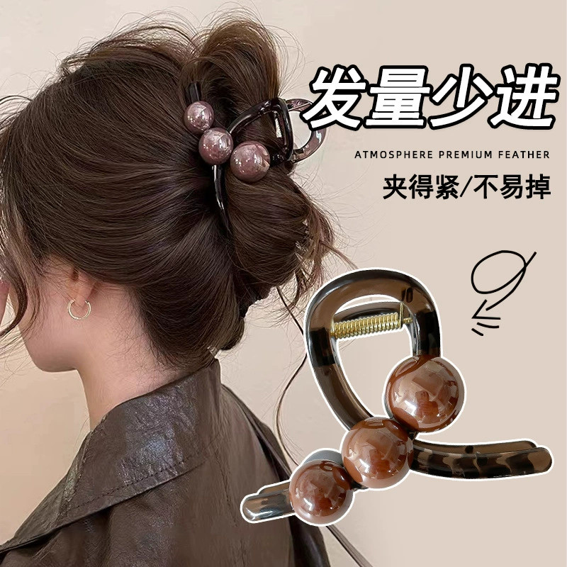 คลิปอะคริลิคมุกสีน้ําตาลสําหรับผู้หญิงคลิปหนีบฉลามอารมณ์ระดับไฮเอนด์