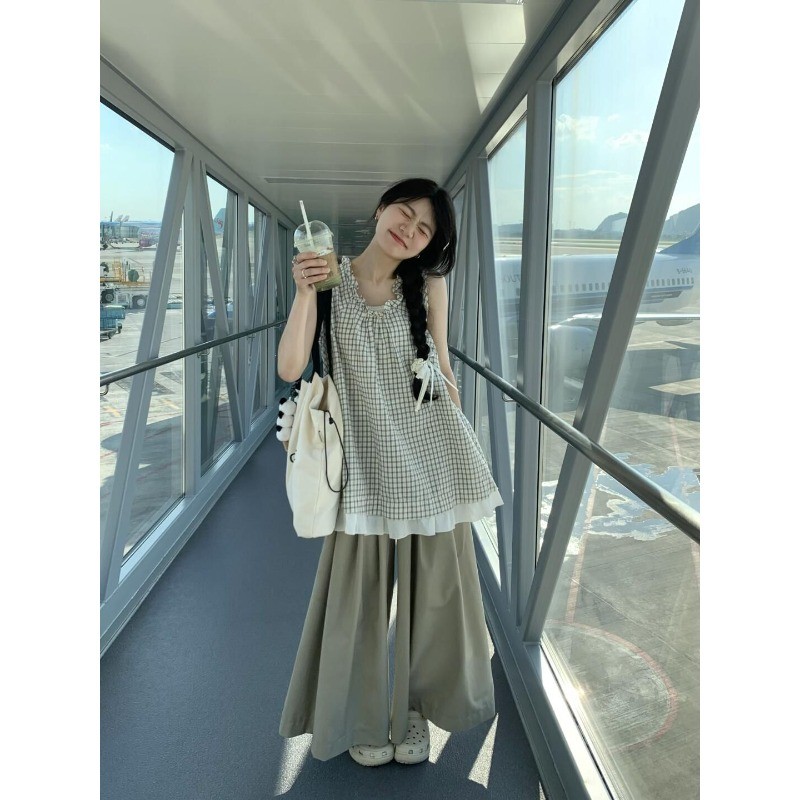 shayne💙เสื้อสุภาพสตรี ตาหมากรุก ประเภทรุ่นหลวม วรรณกรรมและศิลปะ วินเทจ หวาน แฟชั่นฤดูร้อน จัดส่งภายใน 24 ชั่วโมง