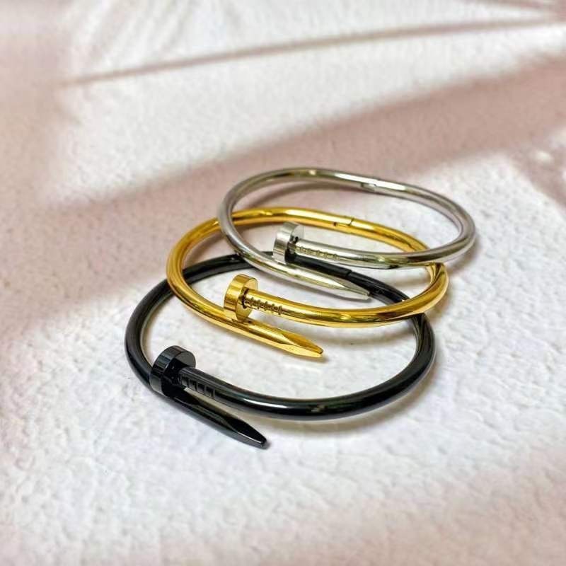 Kajia Diamondless Nail Bracelet Open Style ไทเทเนียมเหล็กไม่มีสี 18 K Gold Ins Style Big Brand Craft