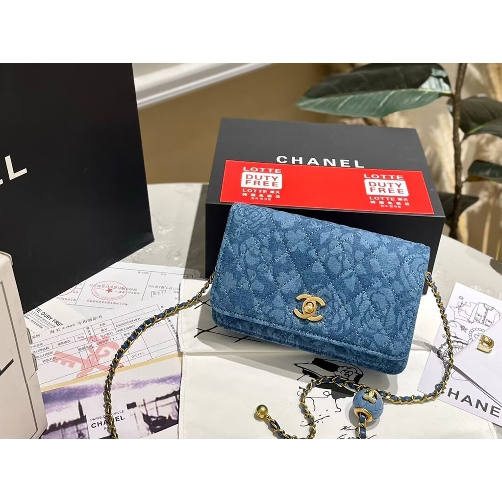 Chanel Little Golden Ball Series Camellia Denim Fortune Messenger Bag กระเป ๋ าผู ้ หญิง
