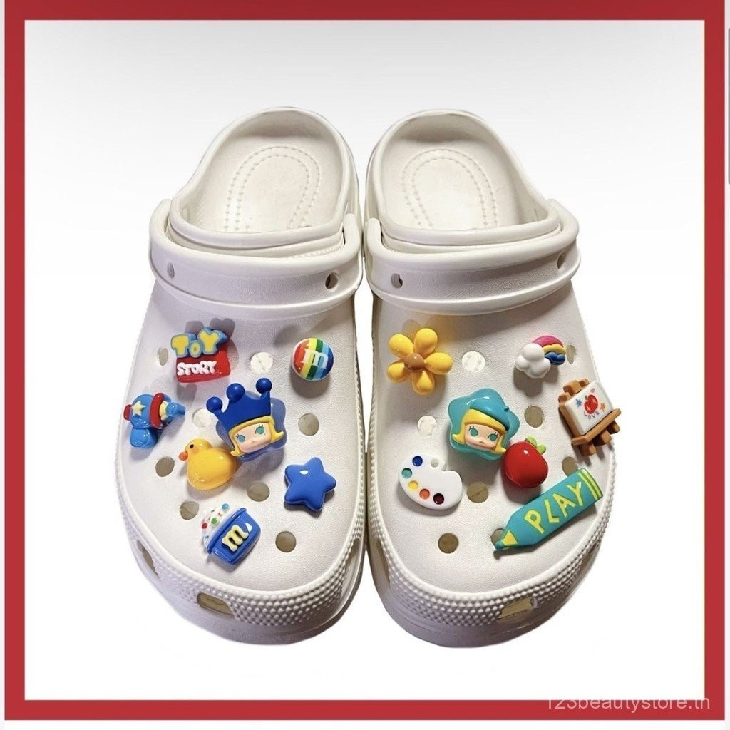 Popmart ของแท้ POPBEAN DIY รองเท้าดอกไม้ Lucky Star น่ารัก Grain Hole รองเท้า Molly รองเท้าหัวเข็มขัดโฮมเมด-ไม่มีรองเท้า