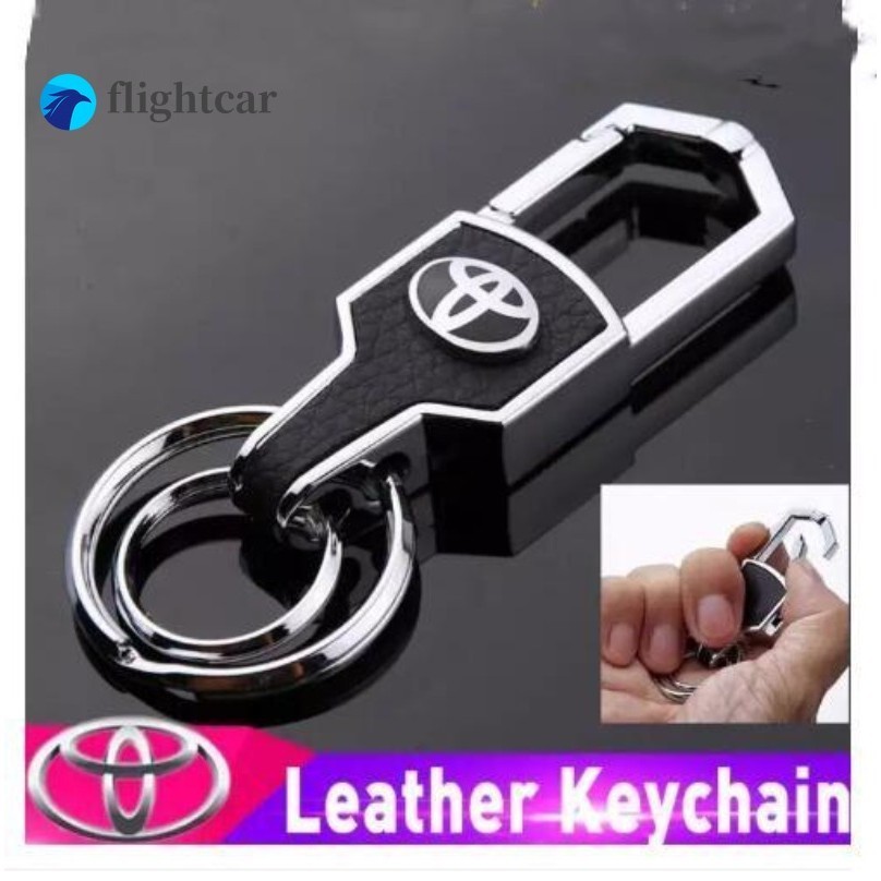 (FT) Toyota คุณภาพสูงพวงกุญแจหนังแปรงโลโก้รถพวงกุญแจผู้ชายเอวจี้โลหะแฟชั่นของขวัญสําหรับ Vios Innova Fortuner Corolla Wigo Avanza Hilux Hiace Rav4 Revo