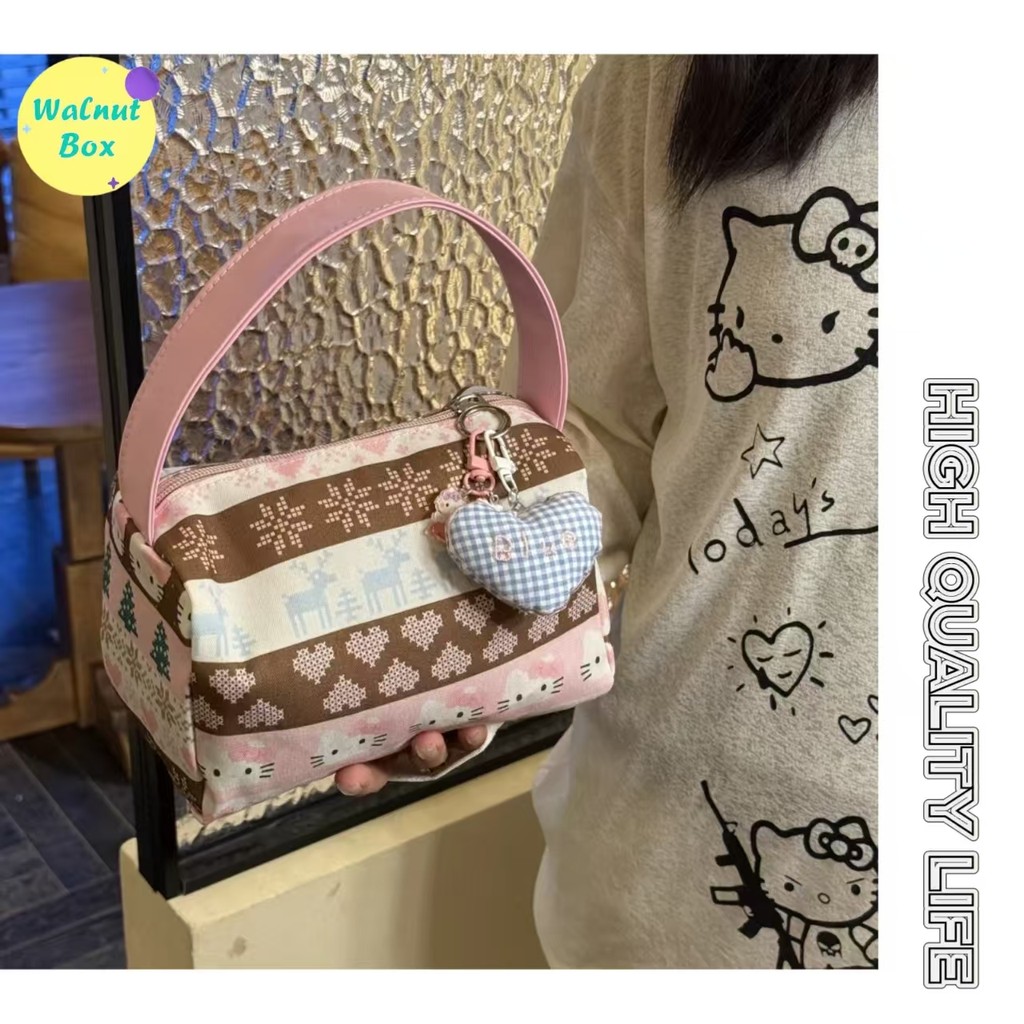 กระเป๋าเครื่องสําอางแบบพกพาความจุขนาดใหญ่มูลค่าสูงแบบพกพาสามมิติน่ารักกระเป๋าเดินทางออกนอกบ้านกระเป๋าเก็บของ