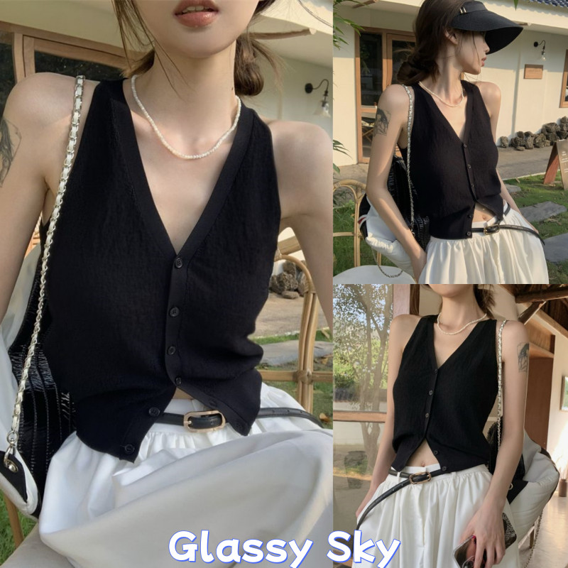 Glassy Sky 💖พร้อมส่ง💖เสื้อกั๊กไหมพรม คอวี สไตล์เรียบๆ น่ารัก ใส่สบาย เสื้อกั๊กผู้หญิง เสื้อผ้าแฟชั่นผู้หญิง (05016)