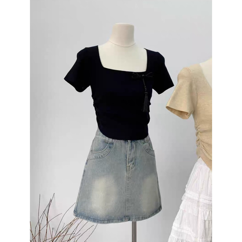 เสื้อยืดผู้หญิงแขนสั้นแบบสแควร์ไหล่และคอ ออกแบบใหม่สไตล์จีน ทรงเอวกระชับHGST