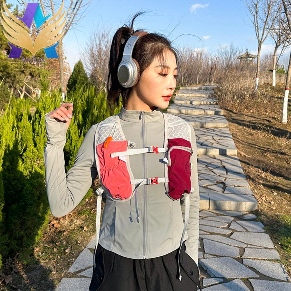 เสื้อกั๊กวิ่งไฮเดรชั่ระบายอากาศน้ํากระเพาะปัสสาวะ Daypack สําหรับเดินป่าวิ่งเทรล ราคา ถูกที่สุด ดีลบีเคเค แกลเลอรีภาพที่ 3