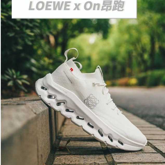Loewe x on [cloudtrack] รองเท้าวิ่ง