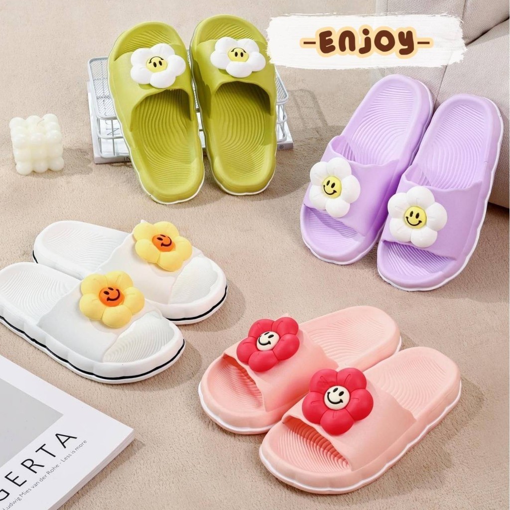 🍓EnJoy🍓 พร้อมส่ง (LT-2266) รองเท้าแตะสวม ดีเทลหยัก รูปดอกไม้น่ารัก สีสันสดใส