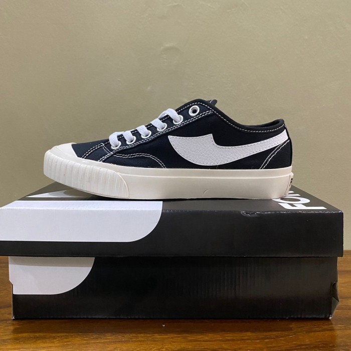 Fomo Compass North School Shoes 100% ORIGINAL (SHORT) - URBAN, 36