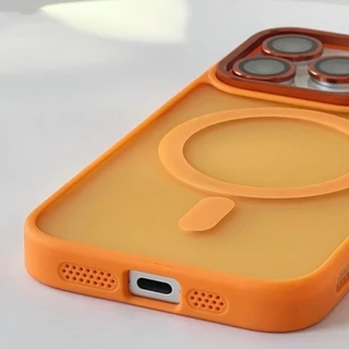 Luxury Matte Desert Gold 16 Pro Max เคสโทรศัพท์แม่เหล็กสําหรับiPhone 16 15 14 13 12 11 Pro Max 15Plus 14Plus 16Plusพร้อมวงเล็บโลหะผิวรู้สึกฮาร์ดปกหลัง