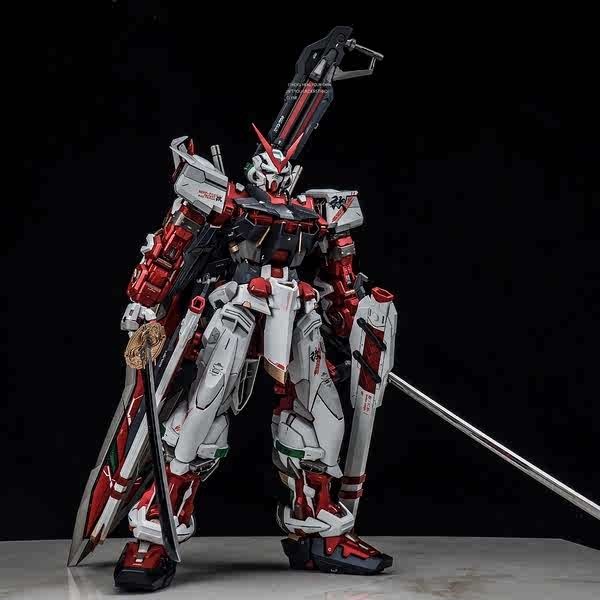 plastic model kit gundam GUNPLA ประกอบ MG Red Heretic Unicorn Phoenix Destiny MB Assault Free Taipan Figure Mecha