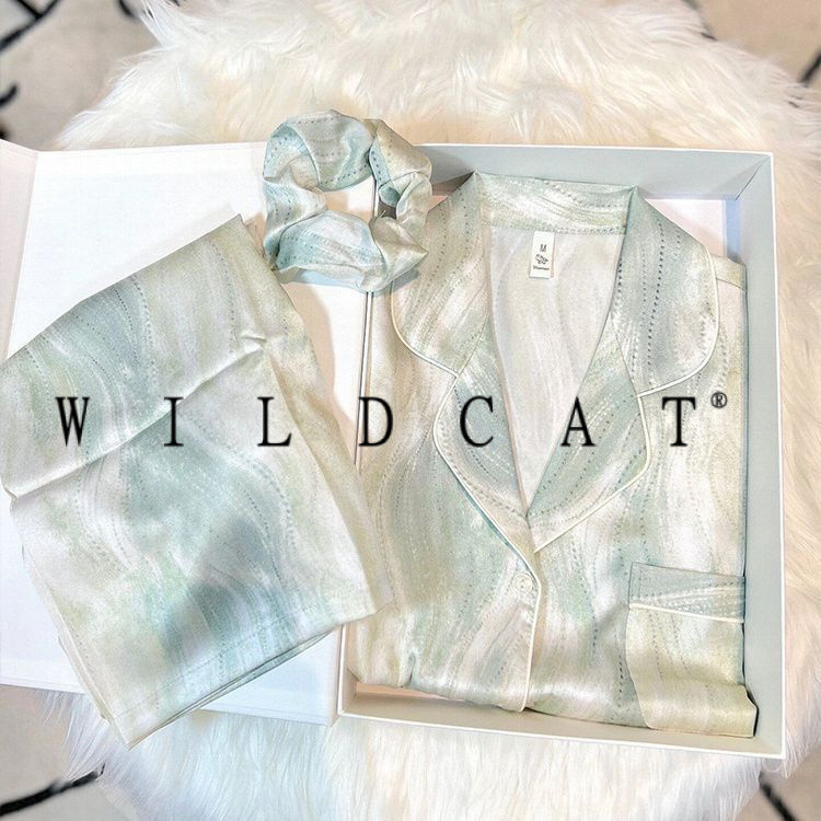 ชุดนอนผ้าไหมน้ําแข็งกางเกงขายาวแขนยาวผู้หญิงฤดูร้อนบาง High-End Homewear สูท