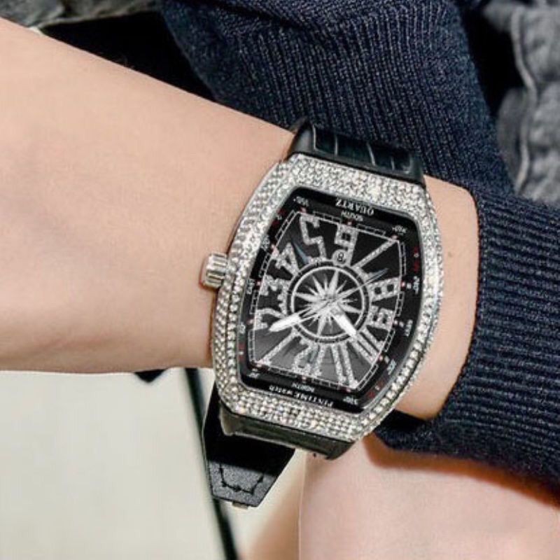 Jgv นาฬิกาชาย ins High-End Douyin นักเรียน Frank Barrel ประเภท Gypsophila Yacht Diamond-Studded High