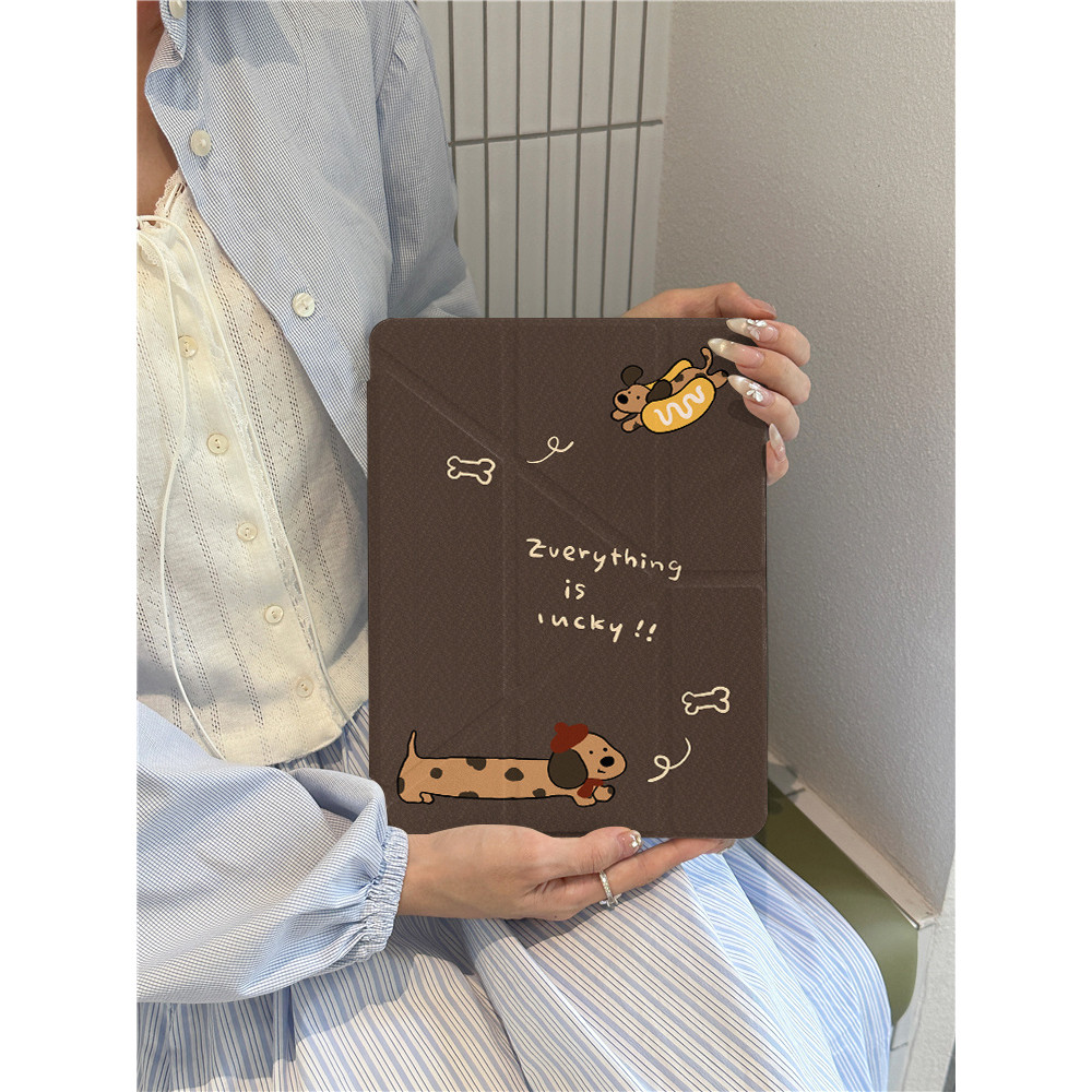 ใหม่สีน้ําตาลการ์ตูน Polka Dot Dachshund พิมพ์  เคสไอแพด air4 เคส ipad gen9 เคส ipad case ipad gen 10 case ipad air5  case ipad air 6 ปากกา iPad iPad 10th Generation แท็บเล็ตป้องกันกรณี Air6 ช่องเสียบปากกา MINI7 Shock-proof 10.9 Flip case iPad Simple ราคา ถูกที่สุด ดีลบีเคเค แกลเลอรีภาพที่ 4