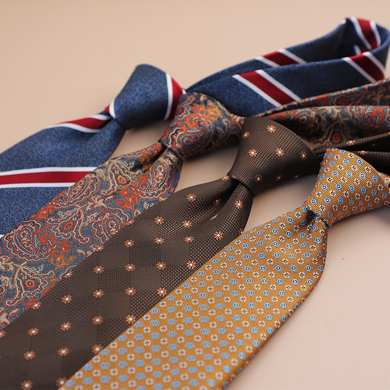 เน็คไททองแชมเปญกาแฟรุ่นกว้าง 8 ซม. สําหรับผู้ชาย