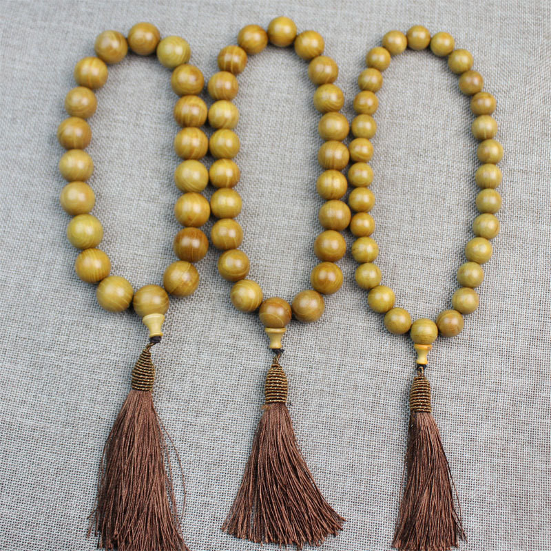 ขายดี จี้ลูกปัดไม้จันทน์ สีทอง แฟชั่น 2024 เหมาะกับของขวัญ สําหรับผู้ชาย และผู้หญิง