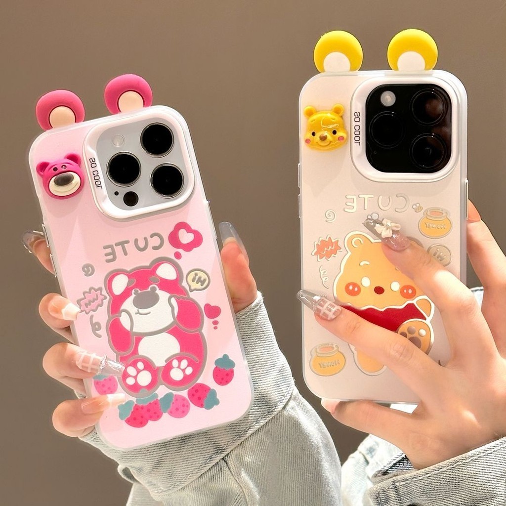 สตรอเบอร์รี่หมี/วินนี่เดอะพูห์หมีหูหัวเล็กตกแต่งกรอบขนาดใหญ่เคสโทรศัพท์เหมาะสําหรับiphone 7/8plus iPhone 11 12 13 Pro Max 14 15 Plus iPhone X XR XSmax Shock AbsorbingและAn