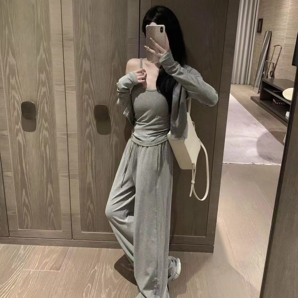 [คลังสินค้าพร้อม] เวอร์ชั่นเกาหลีชุดสูทสามชิ้นเพชรชุดลําลอง 2025 ตัวอักษรสไตล์ใหม่แจ็คเก็ตขนาดเล็กสลิงคาร์ดิแกนกางเกงขากว้างสูท - รูปที่ 5