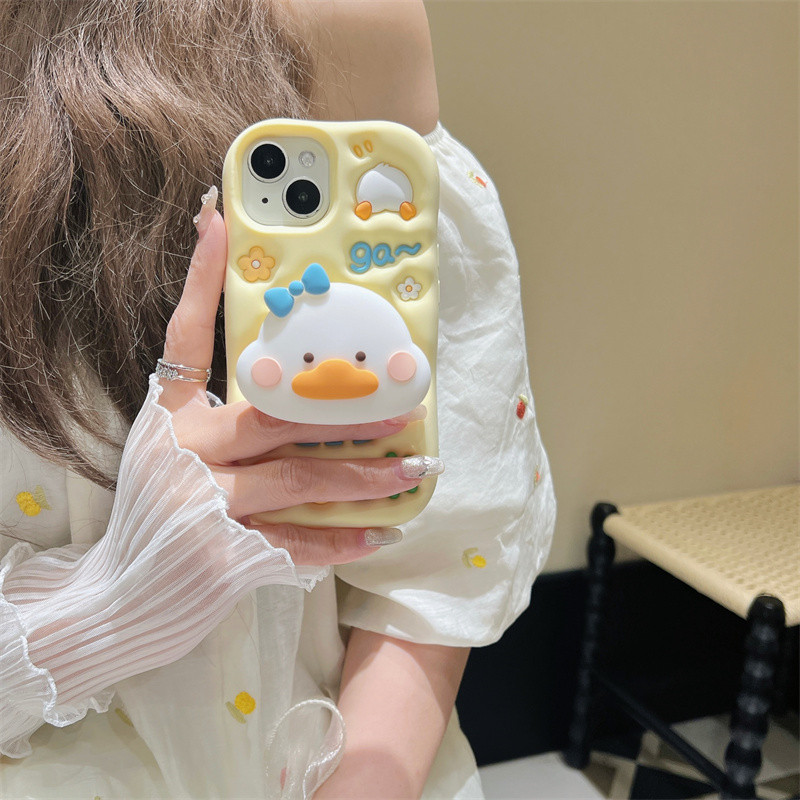 เคสโทรศัพท์มือถือ ซิลิโคน กันกระแทก กันลื่น ลายการ์ตูนเป็ด พร้อมที่ตั้งวาง สําหรับ Iphone 15promax 14promax 13promax 15pro 14pro 13pro 11 12 12pro - รูปที่ 5