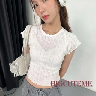 【ส่งจากไทย】เสื้อครอปแขนบินลายริบตาข่าย สีขาว บางเฉียบ คอปกโบว์ ใส่ผอมระบายอากาศ สไตล์เกาหลีหวานๆ เสื้อผ้าฤดูร้อน เที่ยวทะเล/คาเฟ่
