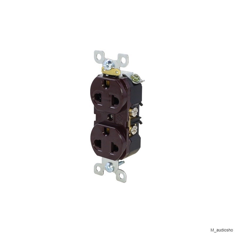 ....เต้ารับ Qubix/Salzer R270U ราคาต่อตัว รบกวนอ่านรายละเอียด....