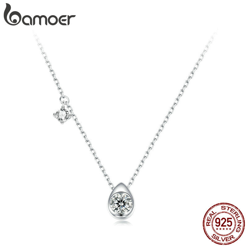 Bamoer 925 สร ้ อยคอ Sliver 0.5CT Moissanite Pear-shape เครื ่ องประดับของขวัญสําหรับผู ้ หญิง